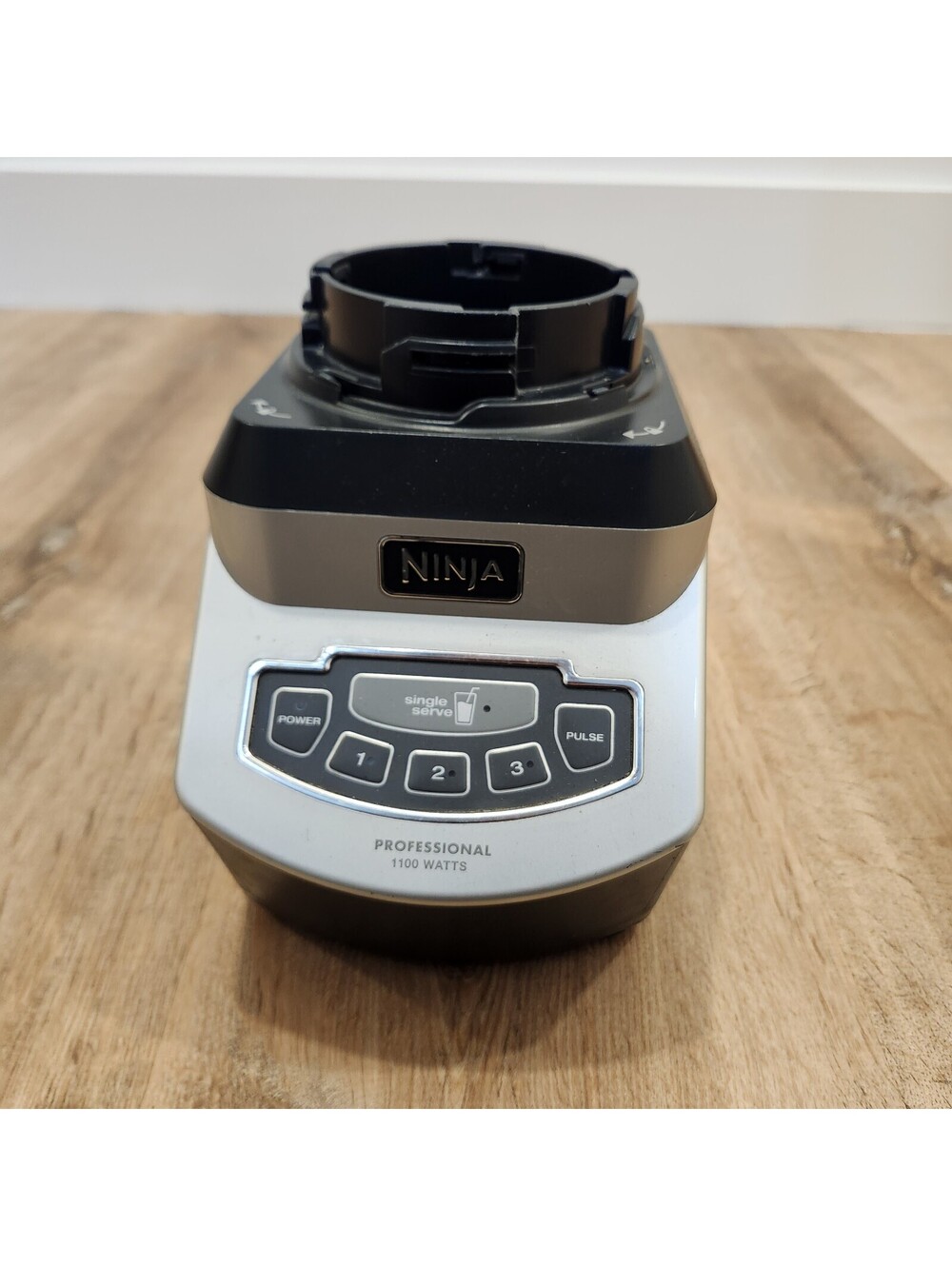 Ninja Professional Compact Food Processor Blender Base Motor Only BL660B Works